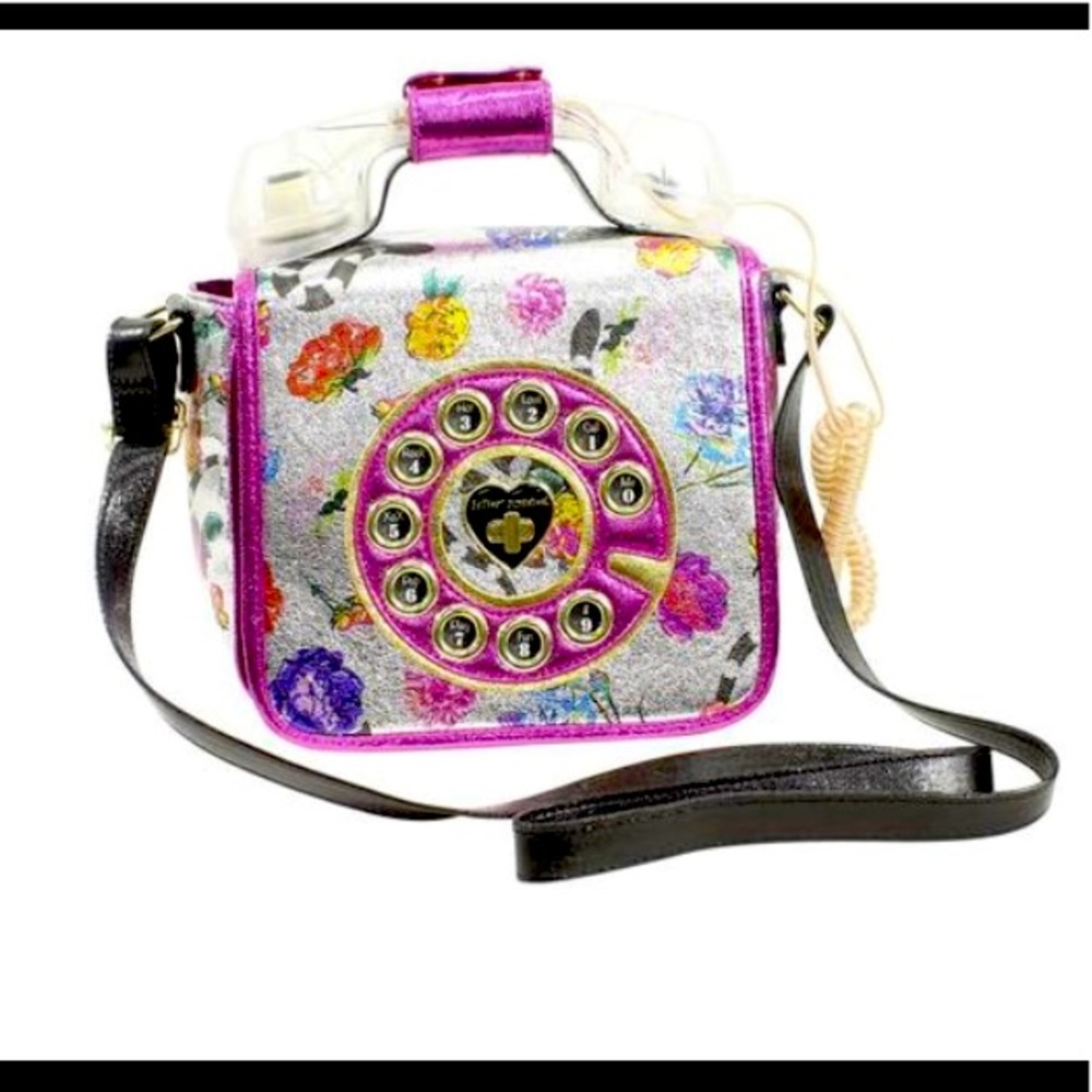 ❤️ Betsey Johnson